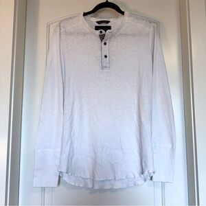 Wings + Horns Henley Top Outdoors Heritage Classic 100% Cotton Size Medium